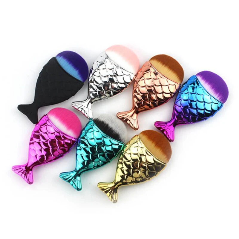 Mermaid Foundation Brush - Image 4
