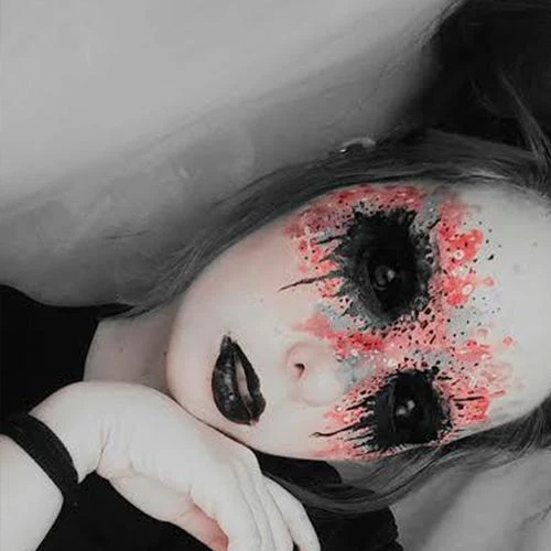 Phantasee Black Sclera Contacts Sabretooth/Blackout/Black (2 lenses/pack) - Image 11