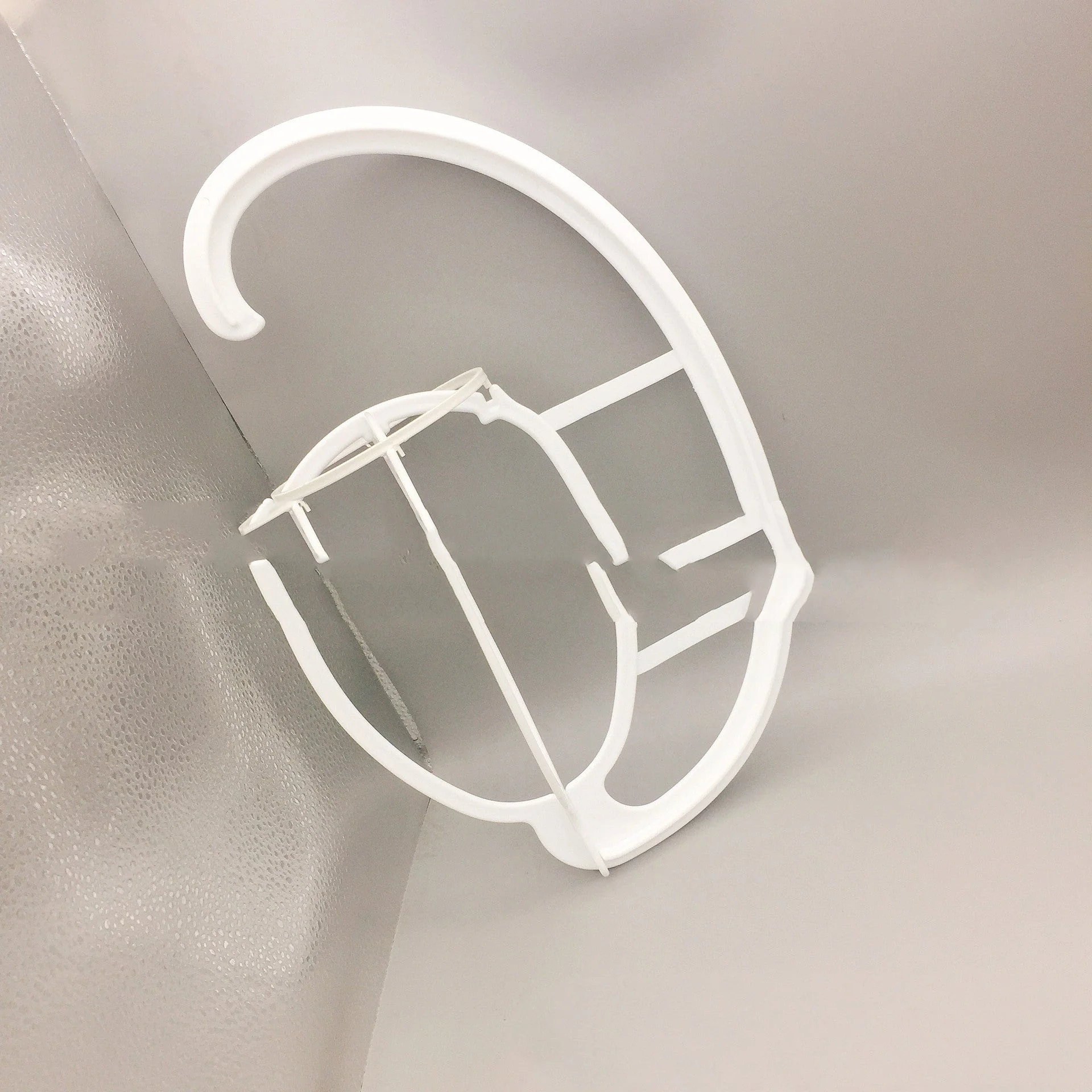 Portable Wig Hanger - Image 2
